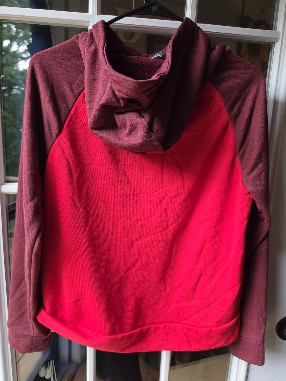 Nike Red Hooded Pullover with Maroon Raglan Sleeves - Picture 2 of 6